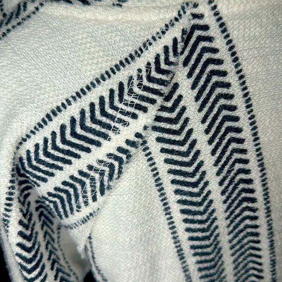 OCEAN DRIVE Hoodie Sweater Small White Black Stripe Drawstring Poncho Baja - Picture 6 of 13